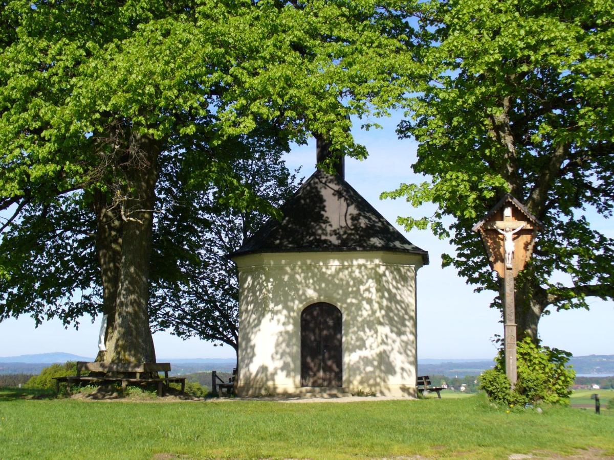 Landgasthof Berg Eurasburg Ngoại thất bức ảnh