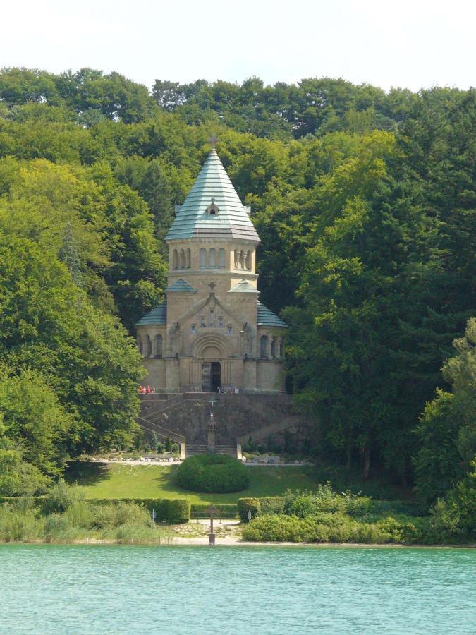 Landgasthof Berg Eurasburg Ngoại thất bức ảnh
